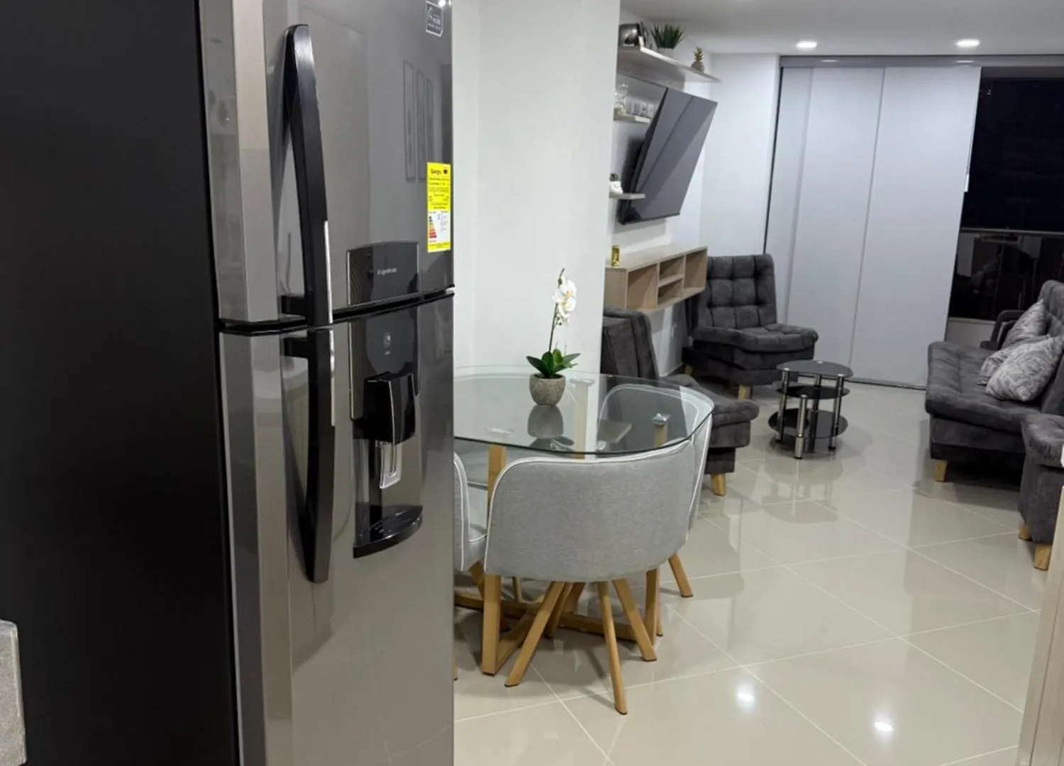 202 Nuevo Poblado Y Provenza Muy Cerca Apartment Medellin
